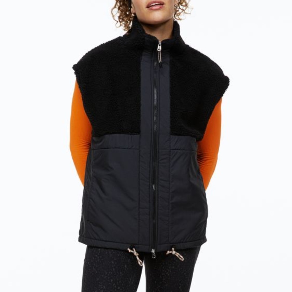 H&M Black Sherpa-Panel Puffer Vest - Women